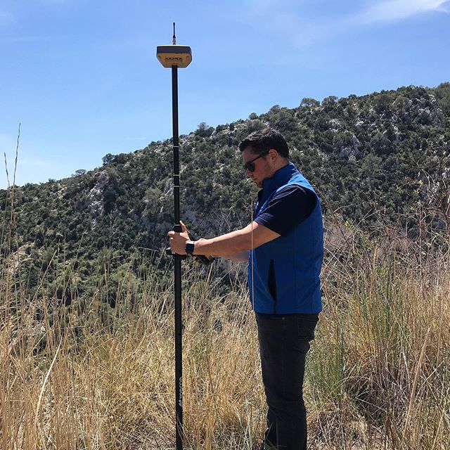 Levantamiento Topográfico y Formación de drenajes en Girona